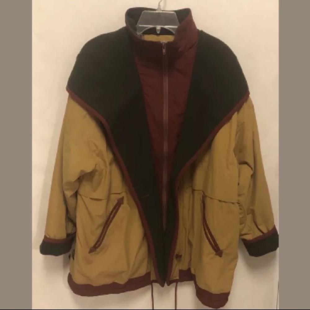 💕HP💕 Vintage 90’s Color Block Coat with Hood